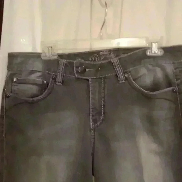 "ROYALTY" Ladies Gray SZ 12 Stud Adorned Jeans Straight Leg Mid Rise - Picture 4 of 11